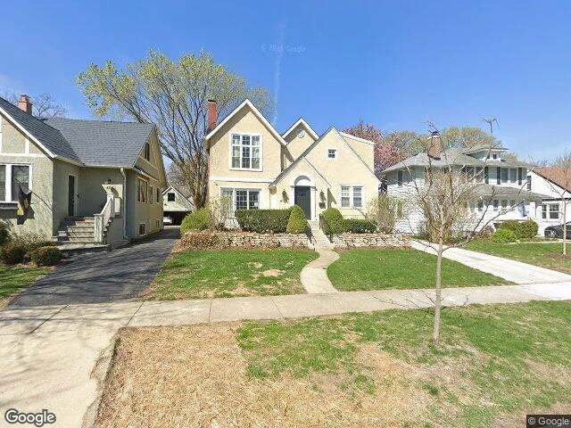 House image located at Western Springs, IL 60558