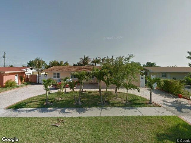 House image located at Miami, FL 33175