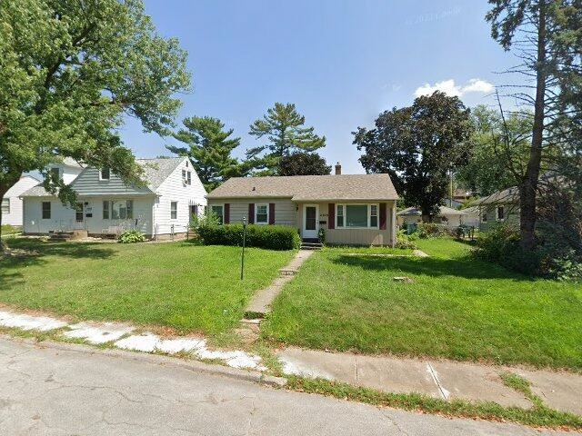 House image located at Rock Island, IL 61201