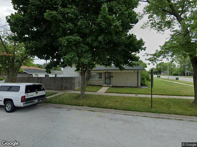 House image located at Dolton, IL 60419