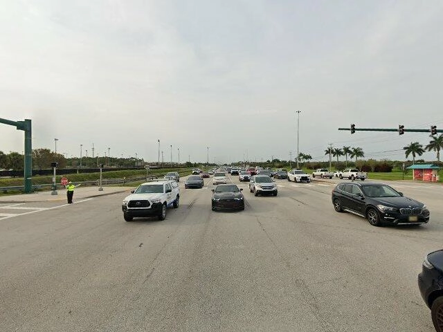 House image located at Hollywood, FL 33023