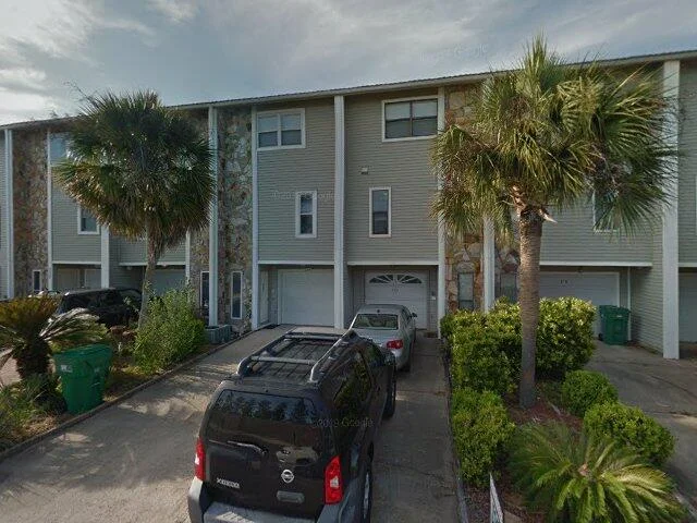 House image located at Shalimar, FL 32579