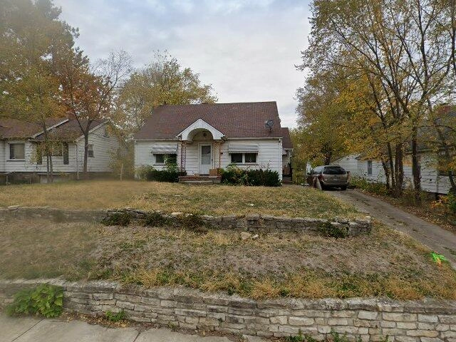 House image located at Peoria, IL 61605