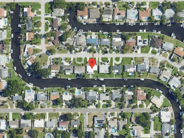 House image located at Saint Petersburg, FL 33702