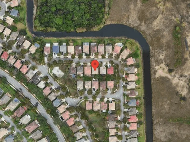 House image located at Hollywood, FL 33027