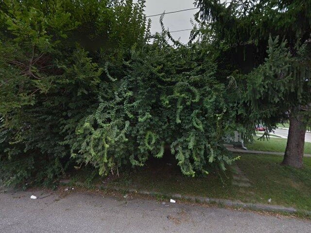 House image located at Indianapolis, IN 46208