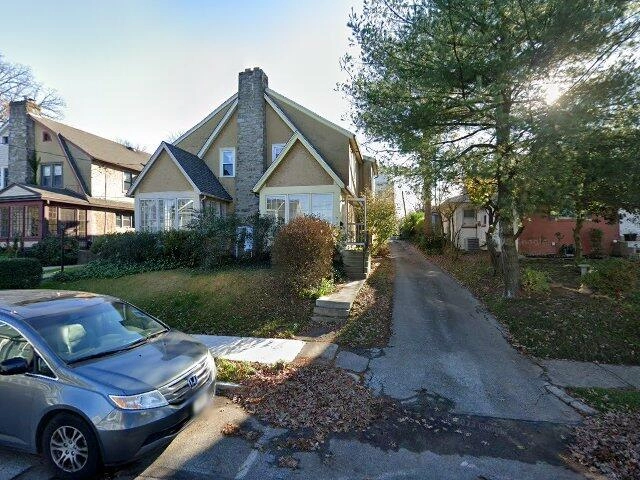 House image located at Waukegan, IL 60085
