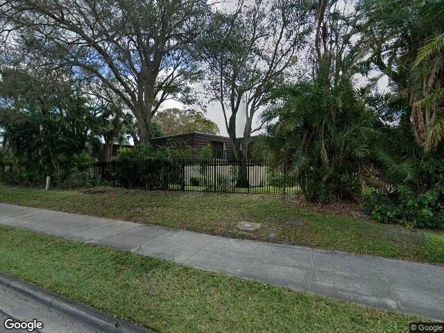 House image located at West Palm Beach, FL 33407