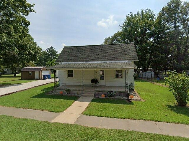 House image located at Monroe City, IN 47557