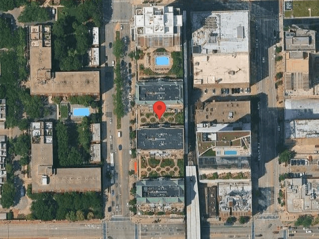 House image located at Chicago, IL 60605