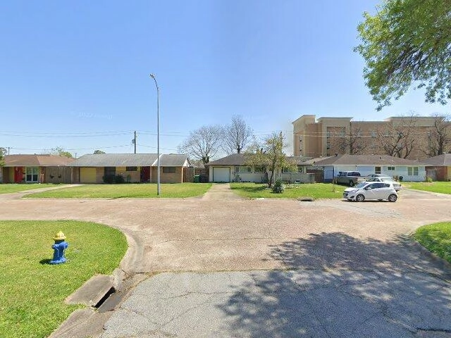 House image located at Fort Myers, FL 33905