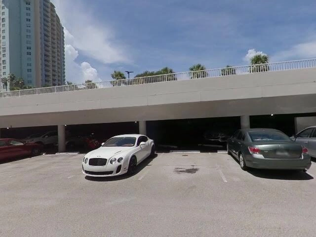 House image located at Miami, FL 33129