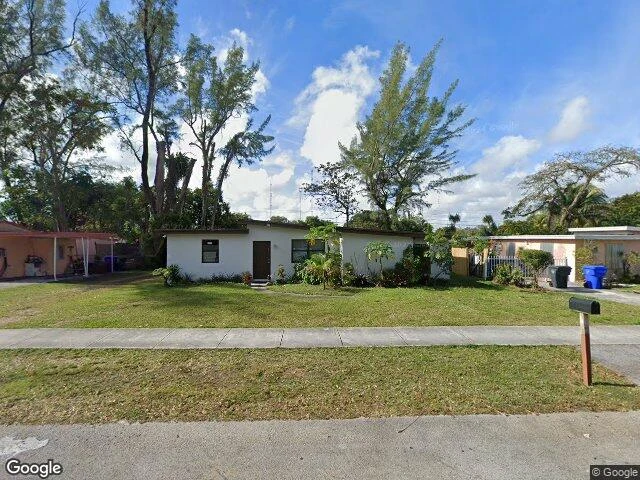 House image located at Hollywood, FL 33023