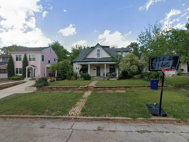 House image located at Guthrie, OK 73044