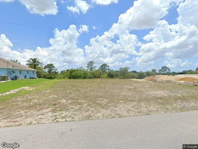 House image located at Cape Coral, FL 33909