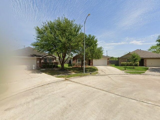 House image located at Houston, TX 77048