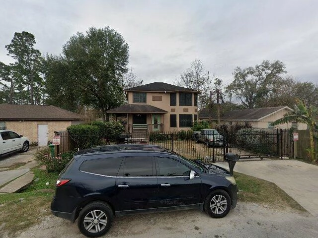House image located at Houston, TX 77091