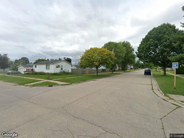 House image located at Marinette, WI 54143