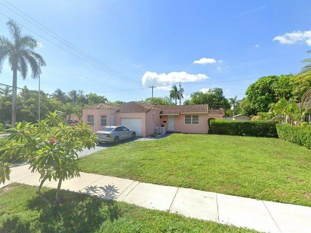 House image located at Hollywood, FL 33020