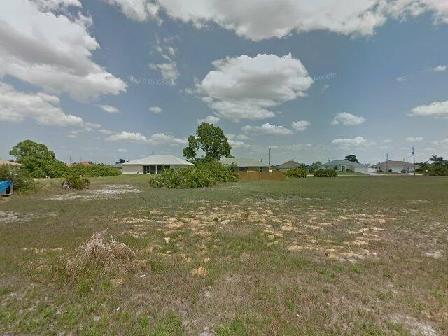 House image located at Cape Coral, FL 33993