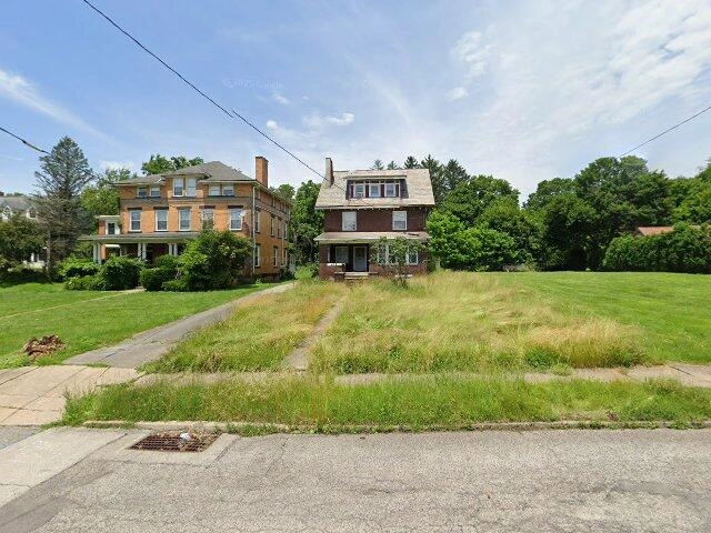 House image located at New Castle, PA 16105