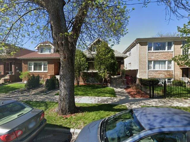 House image located at Chicago, IL 60639