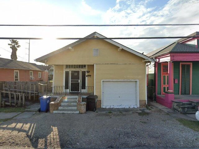 House image located at New Orleans, LA 70117