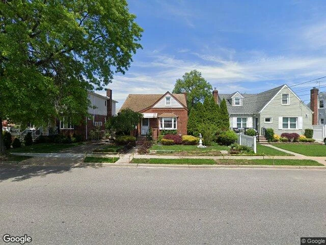 House image located at Franklin Square, NY 11010