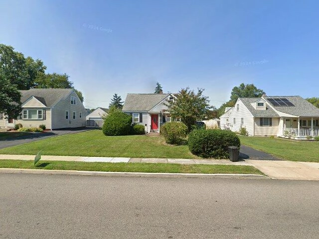 House image located at Syracuse, NY 13207
