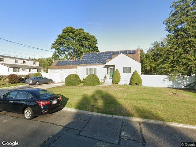 House image located at West Babylon, NY 11704