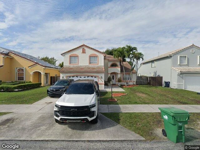 House image located at Miami, FL 33193