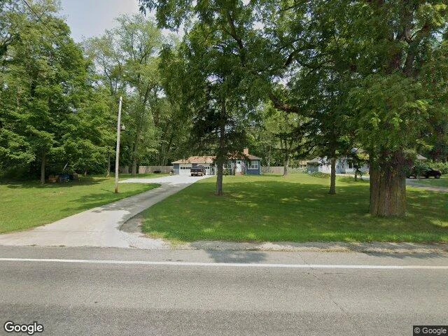 House image located at Niles, MI 49120