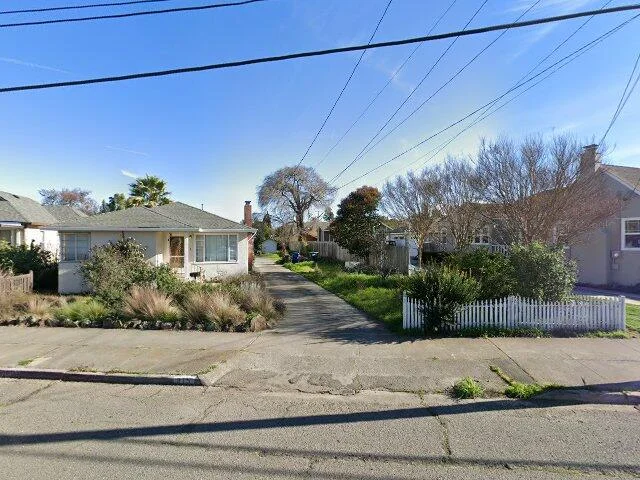 House image located at Petaluma, CA 94952