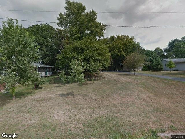 House image located at Clinton, IL 61727