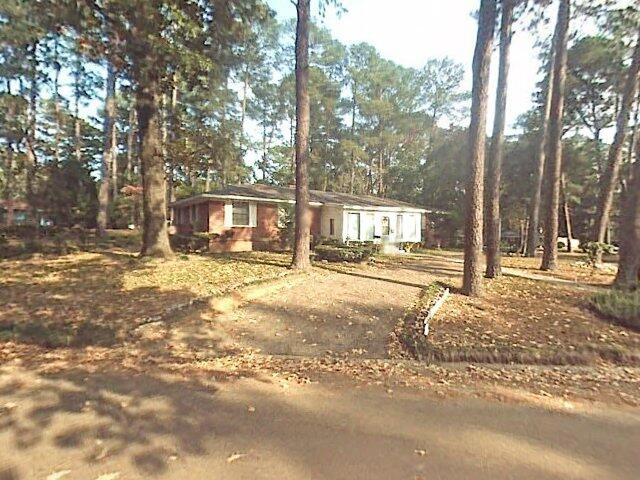 House image located at Jackson, MS 39204