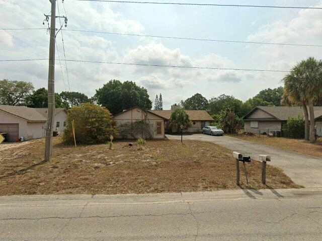 House image located at Sebring, FL 33872