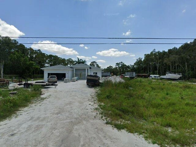 House image located at Loxahatchee, FL 33470