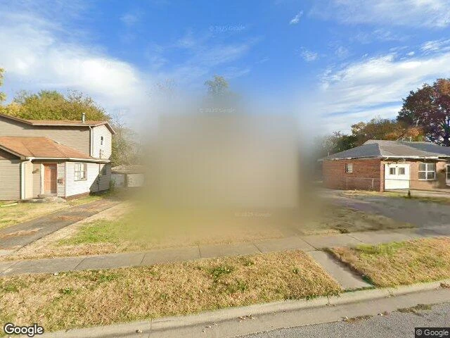 House image located at East Saint Louis, IL 62203