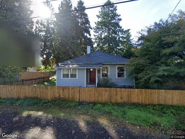 House image located at Portland, OR 97222