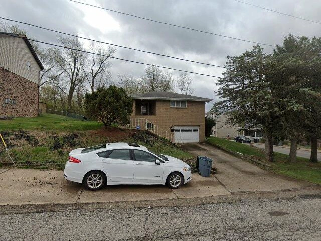 House image located at McKees Rocks, PA 15136