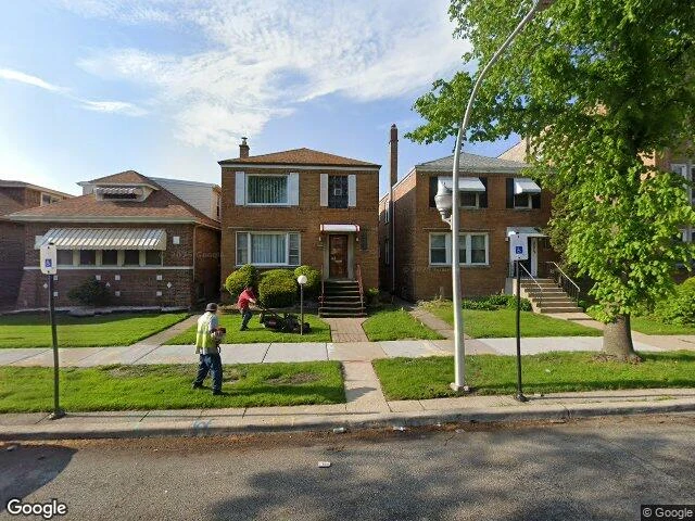 House image located at Chicago, IL 60617