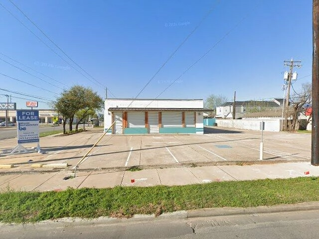 House image located at Anderson, IN 46016