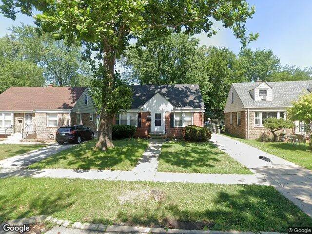 House image located at Dolton, IL 60419