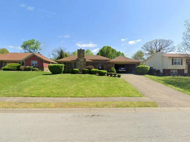 House image located at New Albany, IN 47150