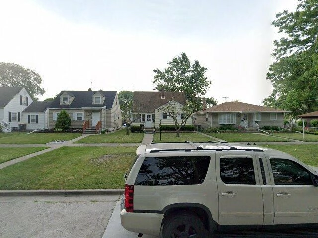 House image located at Lansing, IL 60438