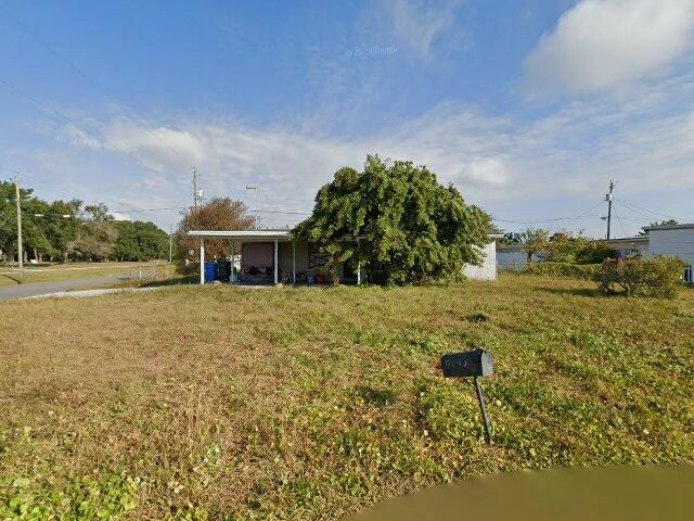 House image located at Tampa, FL 33614