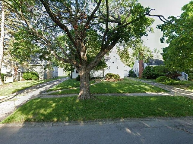 House image located at Flint, MI 48503