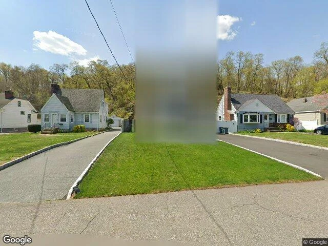 House image located at Wanaque, NJ 07465