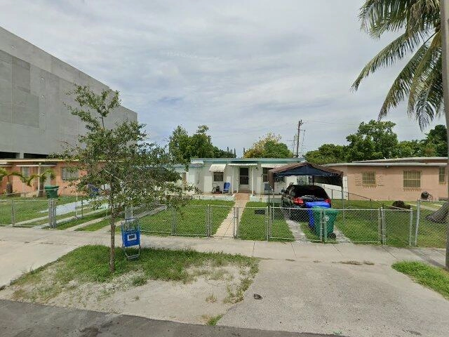 House image located at Miami, FL 33134