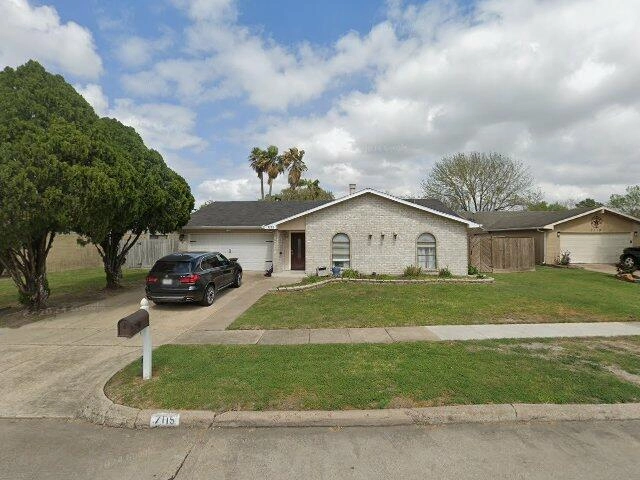 House image located at Houston, TX 77083